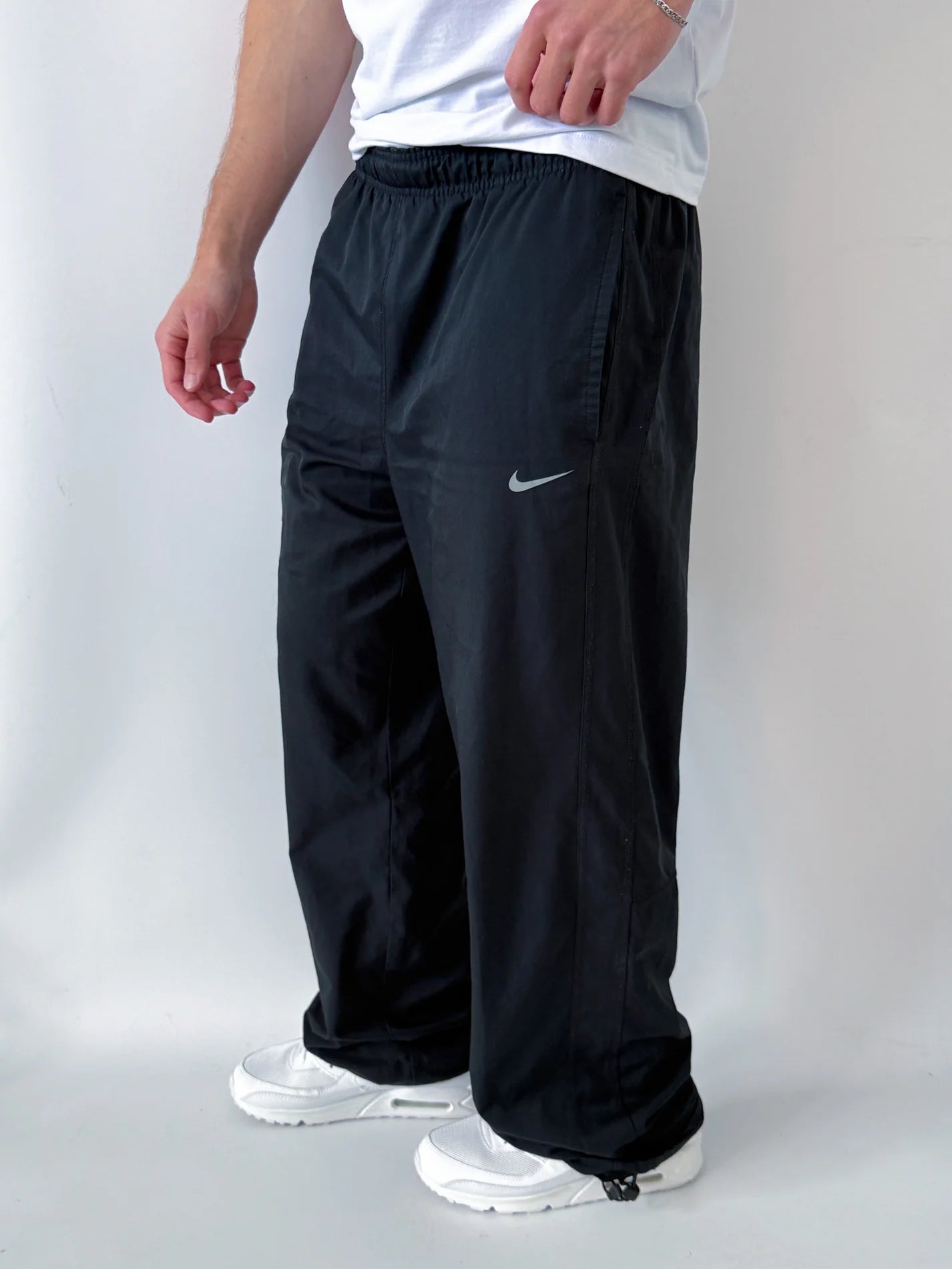 PANTALON DE SURVÊTEMENT NIKE VINTAGE *CLASSIQUE*